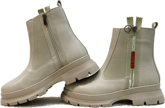 Efrin Edge Chelsea Boots