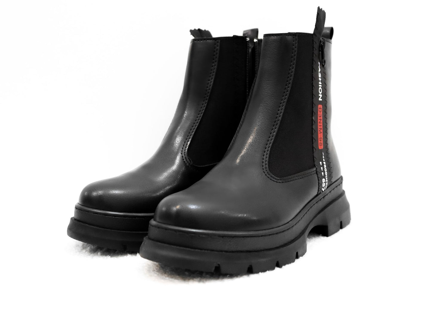 Efrin Edge Chelsea Boots