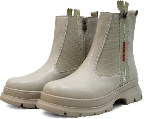 Efrin Edge Chelsea Boots